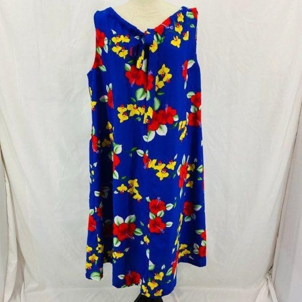 Vintage Hawaiian Made Tie Neck Midi Dress